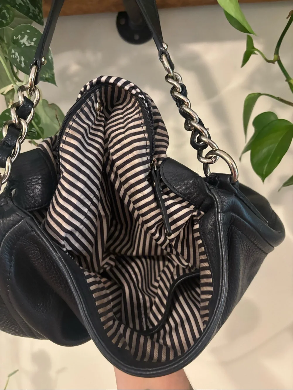 kate spade Black Pebbled Leather Shoulder Bag with Chain Strap